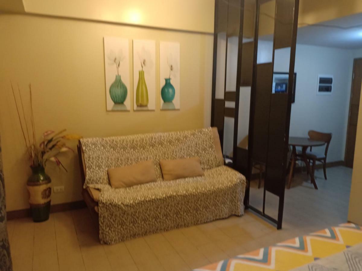Palm Tree Genlex Condo Manila Exterior foto