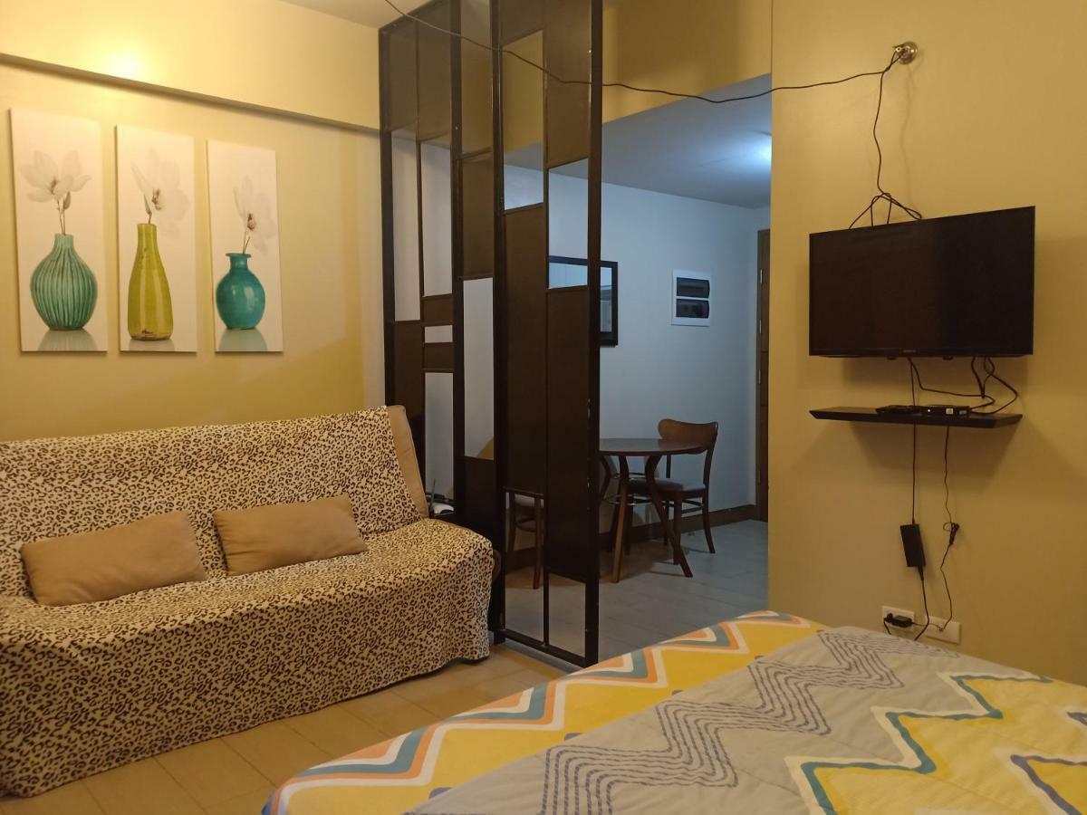 Palm Tree Genlex Condo Manila Exterior foto